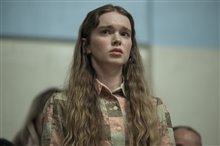 Carrie (Prime Video) Photo 5