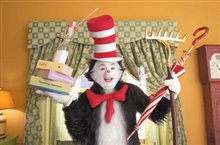 Dr. Seuss' The Cat in the Hat Photo 9
