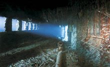 Ghosts of the Abyss: An Immersive 3D Adventure Photo 8