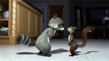 Over the Hedge Photo 16