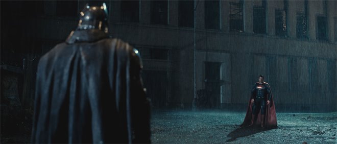 Batman v Superman: Dawn of Justice Photo 11 - Large