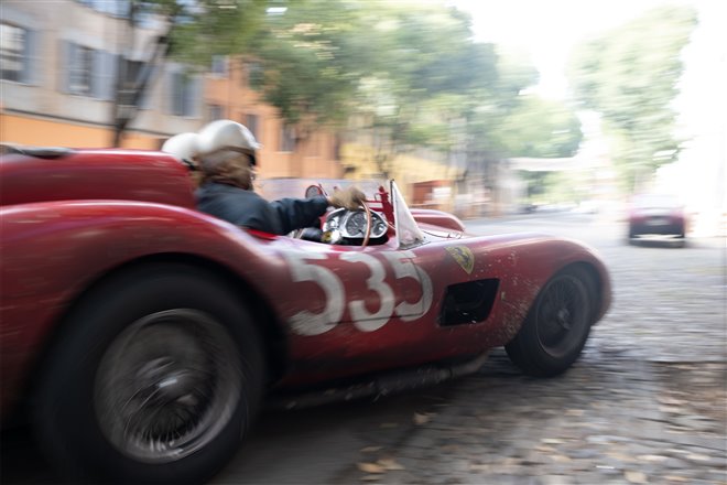 Ferrari Photo 14 - Large