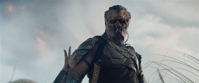 Predator: Badlands Photo 16 - Large