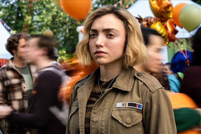 School Spirits (Paramount+) Photo 1 - Large