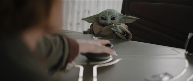 Star Wars: The Mandalorian and Grogu Photo 22 - Large
