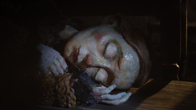 The Girl Who Cried Pearls Photo 3 - Large