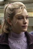 Amelia Eve