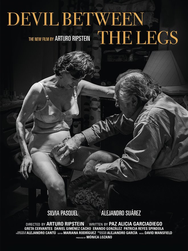 Devil Between the Legs (El diablo entre las piernas) Large Poster