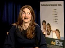 Amanda Peet (The Ex) - Interview Video