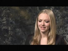 Amanda Seyfried (Chloe) - Interview Video