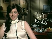 ANNE HATHAWAY (THE DEVIL WEARS PRADA) - Interview Video