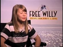 Bindi Irwin (Free Willy: Escape from Pirate's Cove) - Interview Video