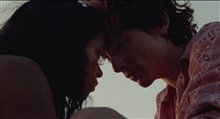 BONES AND ALL Trailer 2 Video