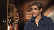 Brenton Thwaites (The Giver) - Interview Video