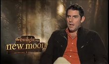 Chris Weitz (The Twilight Saga: New Moon) - Interview Video
