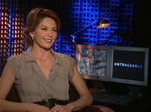 Diane Lane (Untraceable) - Interview Video