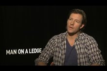Edward Burns (Man on a Ledge) - Interview Video