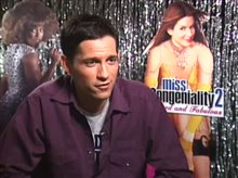 ENRIQUE MURCIANO - MISS CONGENIALITY 2: ARMED AND FABULOUS - Interview Video