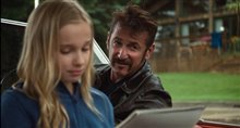 FLAG DAY Trailer Video
