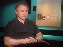 HARVEY KEITEL - BE COOL - Interview Video