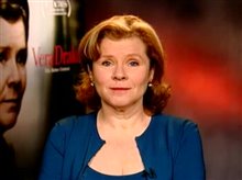 IMELDA STAUNTON - VERA DRAKE - Interview Video