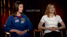 Jessica Chastain & Tracy Caldwell Dyson - The Martian - Interview Video
