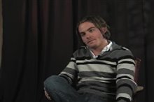 Kevin Zegers (Normal) - Interview Video