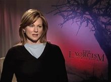 LAURA LINNEY - THE EXORCISM OF EMILY ROSE - Interview Video