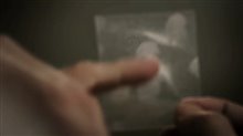 Le tombeau Trailer Video