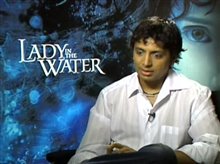M. NIGHT SHYAMALAN (LADY IN THE WATER) - Interview Video