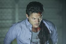 No One Lives - restricted Trailer Video