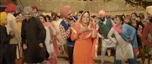 Parahuna Trailer Video