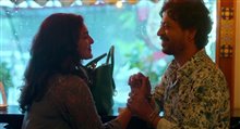Qarib Qarib Singlle - Trailer Video
