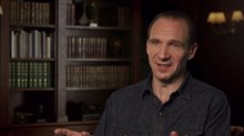 Ralph Fiennes Interview - Spectre Video