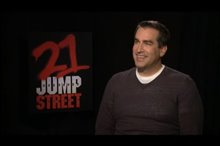 Rob Riggle (21 Jump Street) - Interview Video
