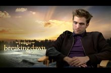Robert Pattinson (The Twilight Saga: Breaking Dawn - Part 2) - Interview Video