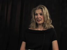 Rosamund Pike (Fugitive Pieces) - Interview Video