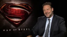 Russell Crowe (Man of Steel) - Interview Video