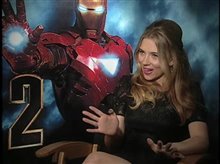 Scarlett Johansson. (Iron Man 2) - Interview Video