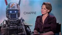 Sigourney Weaver (Chappie) - Interview Video