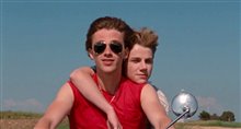 SUMMER OF 85 Trailer Video