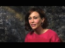 Vera Farmiga (Up in the Air) - Interview Video