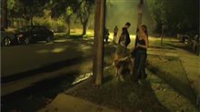 Where the Wild Things Are: Featurette - Filming a Dog Running and Barking Trailer Video