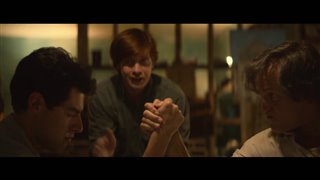 The Glass Castle Movie Clip - "Arm Wrestle" Video Thumbnail