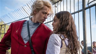 THE HUNGER GAMES: THE BALLAD OF SONGBIRDS & SNAKES Trailer Video Thumbnail